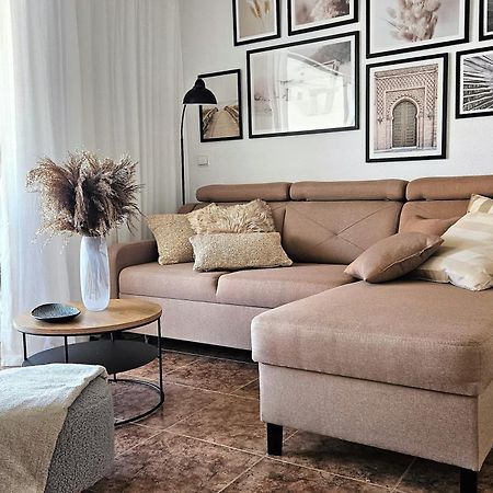 Mirador Family Home ซานตาโปลา ภายนอก รูปภาพ