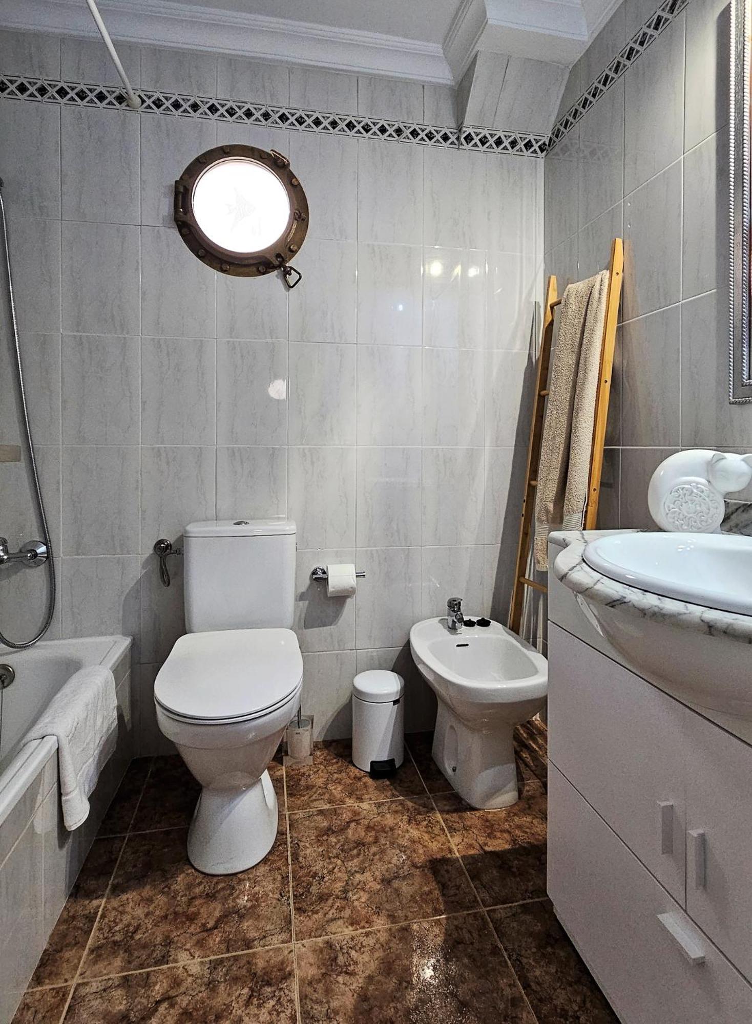 Mirador Family Home ซานตาโปลา ภายนอก รูปภาพ